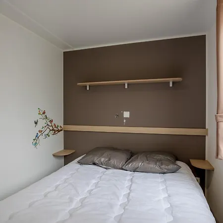 Kemping Mobil-home 2 - D 4*
